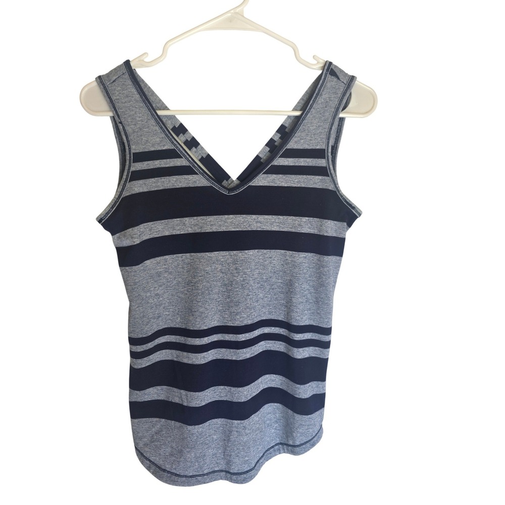 Lole Womens XS Blue Striped V-Neck Activewear Tank Moisture Wicking Linen Mix